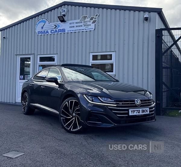 Usado VW Arteon R-line 150 HP (110 kW) 2022 Cinzento Citadino