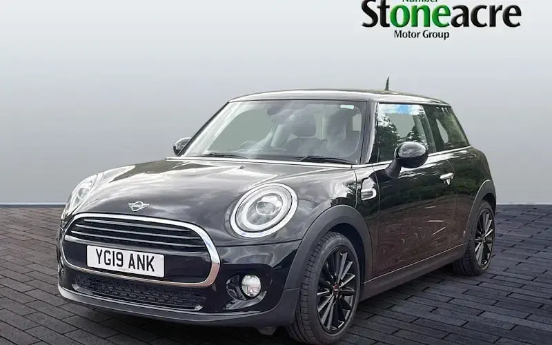 Used Mini Cooper Classic 136 HP (100 kW) 2021 Hatchback