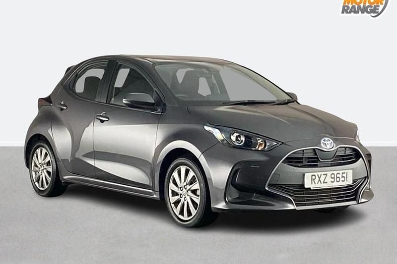 Used Toyota Yaris Hybrid 116 HP (85 kW) 2022