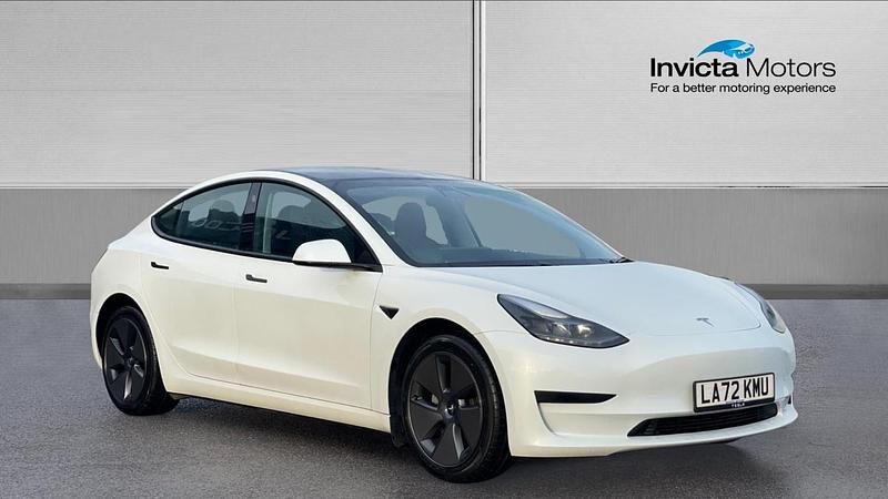 White Used 2022 Tesla Model 3 RWD Sedan | £17,350 (Fair price) - Image 1/4