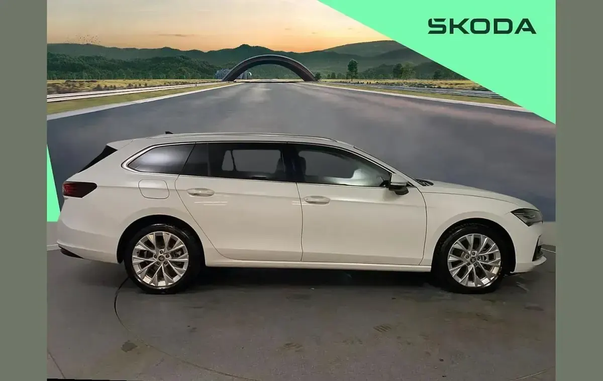 Novo Skoda Superb SE L 150 HP (110 kW) 2026 Branco Carrinha