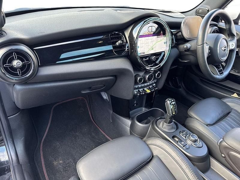 Used Mini Cooper SE Hatch 33 kW (45 HP) 2023 Black Hatchback