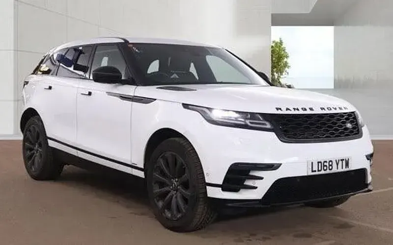 Second-hand Land Rover Range Rover Velar SE Dynamic 179 CP (131 kW) 2020 SUV