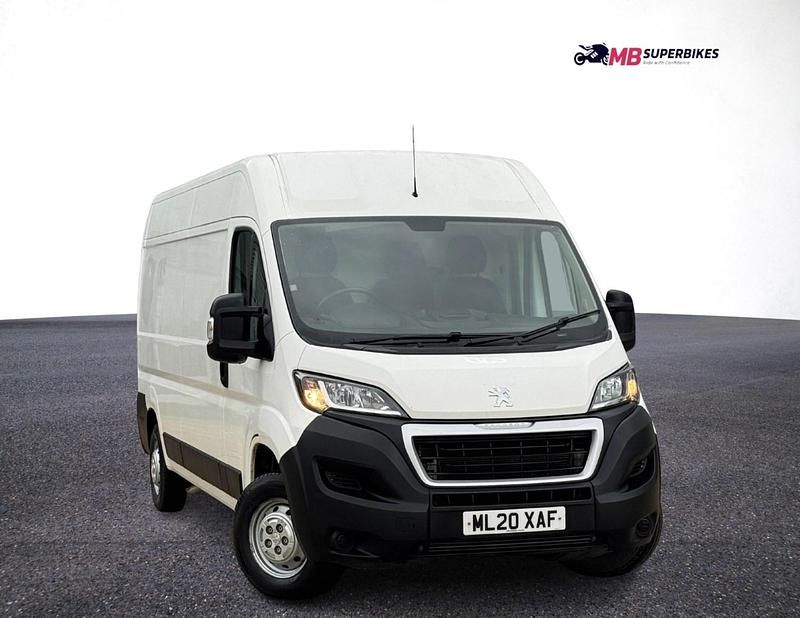 Begagnad Peugeot Boxer 2020 Vit Van