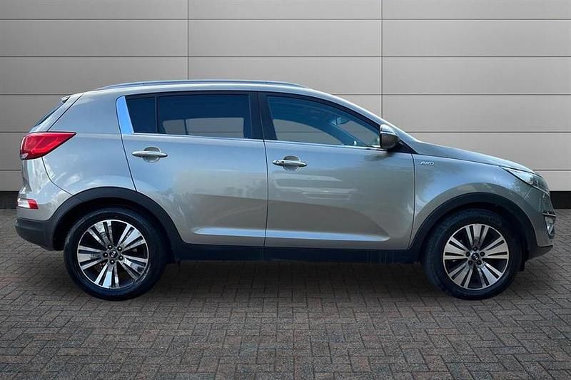 Used Kia Sportage 181 HP (133 kW) 2015 Sirius silver SUV