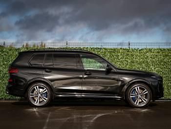 New BMW X7 M Sport 352 HP (258 kW) 2025 Black SUV