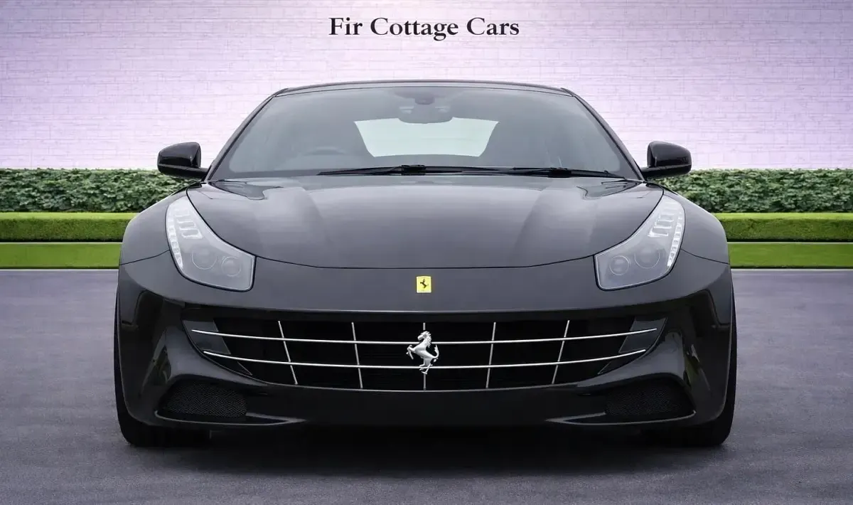 Used Ferrari FF 660 HP (485 kW) 2012 Black Estate