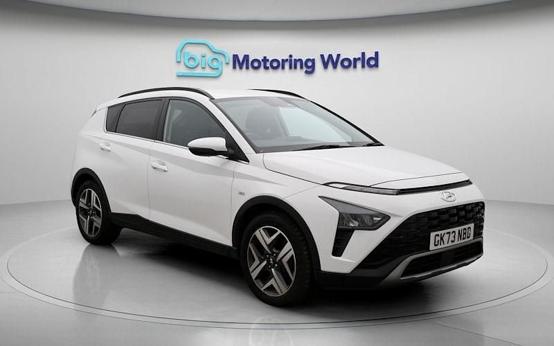 Used Hyundai Bayon Premium 101 HP (74 kW) 2023 White SUV