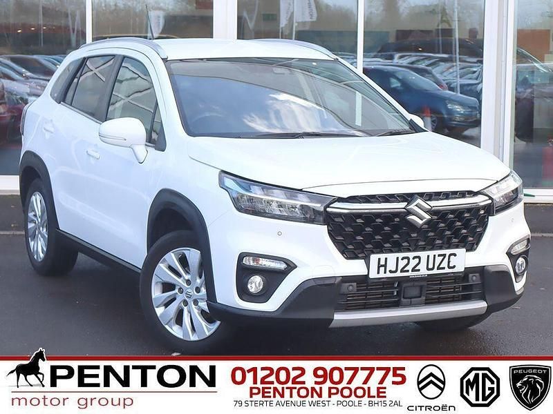 Used Suzuki SX4 2022 White Hatchback