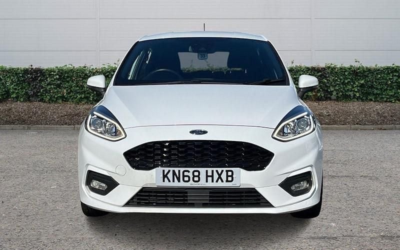 Used Ford Fiesta ST-Line 140 HP (102 kW) 2018 White Hatchback