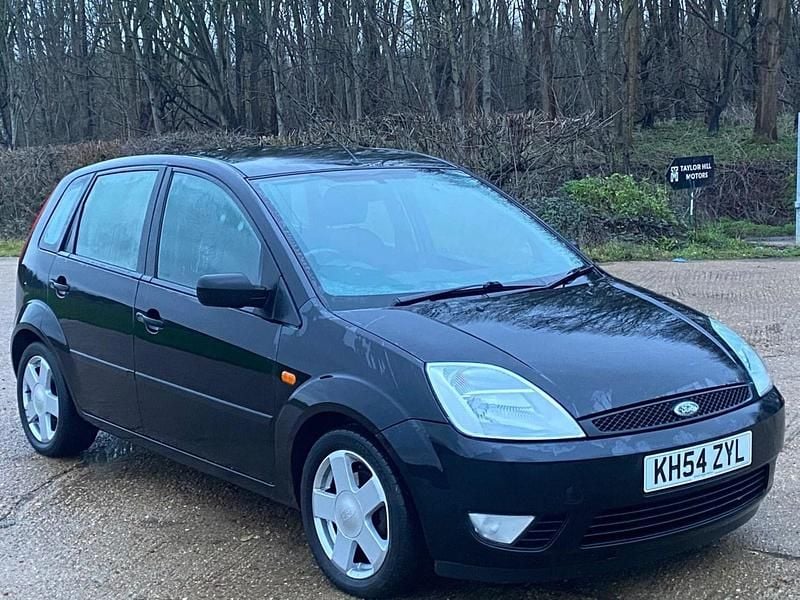 Used Ford Fiesta Zetec 79 HP (58 kW) 2005 Black Hatchback