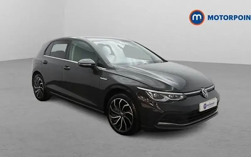 Used VW Golf VIII Edition 131 HP (96 kW) 2023 Hatchback