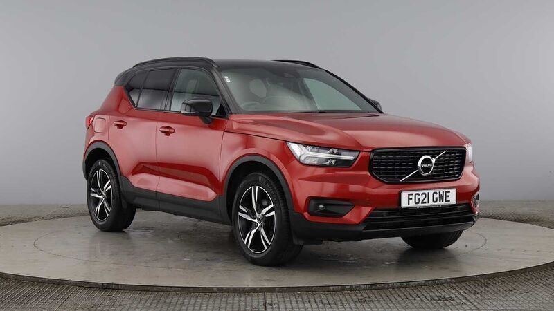 Used 2021 Volvo XC40 R-Design SUV | £25,640 (A bit pricey) - Image 1/4