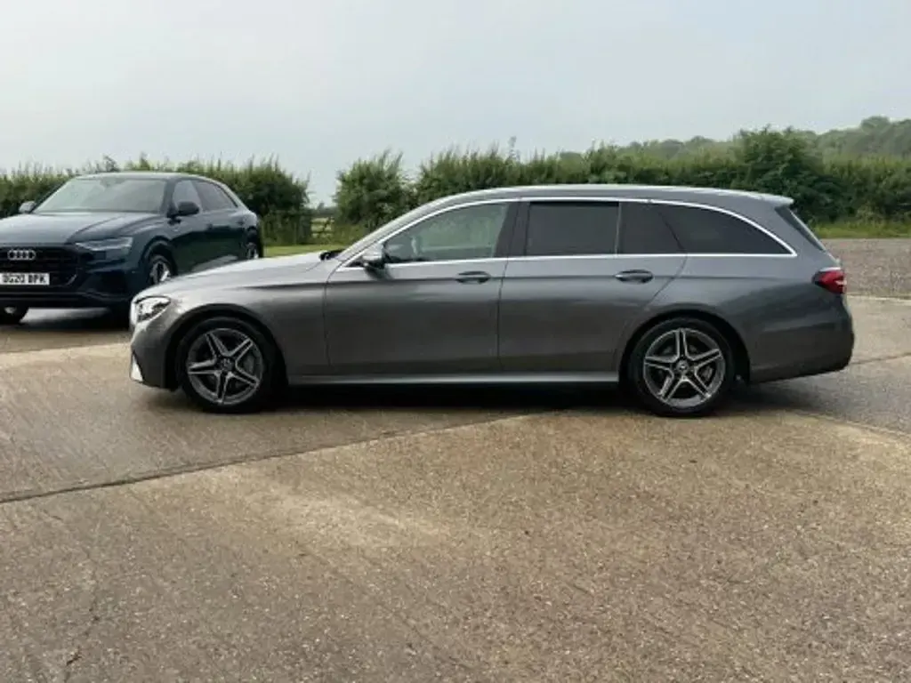 Used Mercedes E220 AMG line 2021 Grey Estate