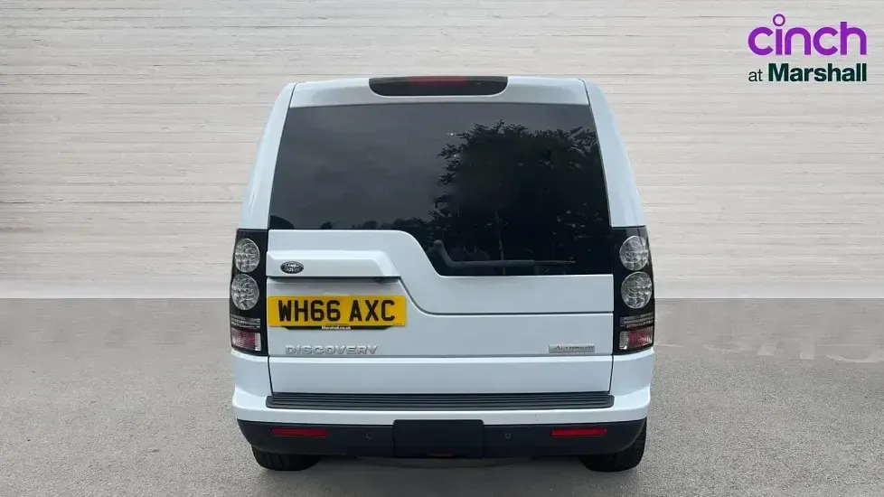 Used Land Rover Discovery Landmark 255 HP (187 kW) 2016 White SUV