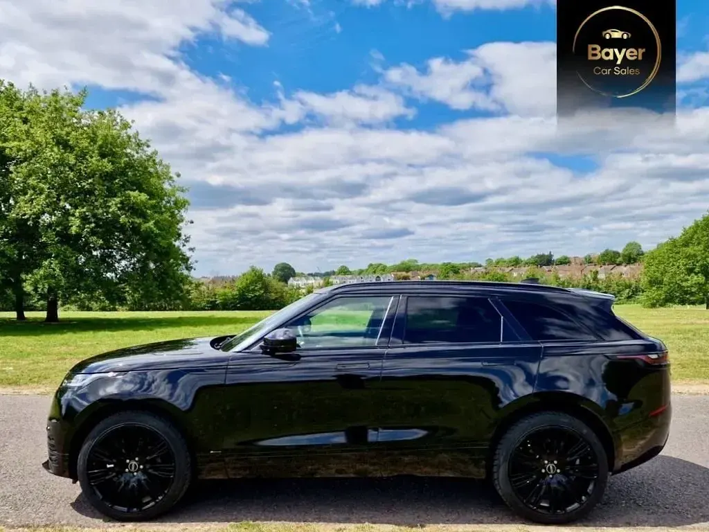 Second-hand Land Rover Range Rover Velar R-Dynamic 2019 Negru SUV