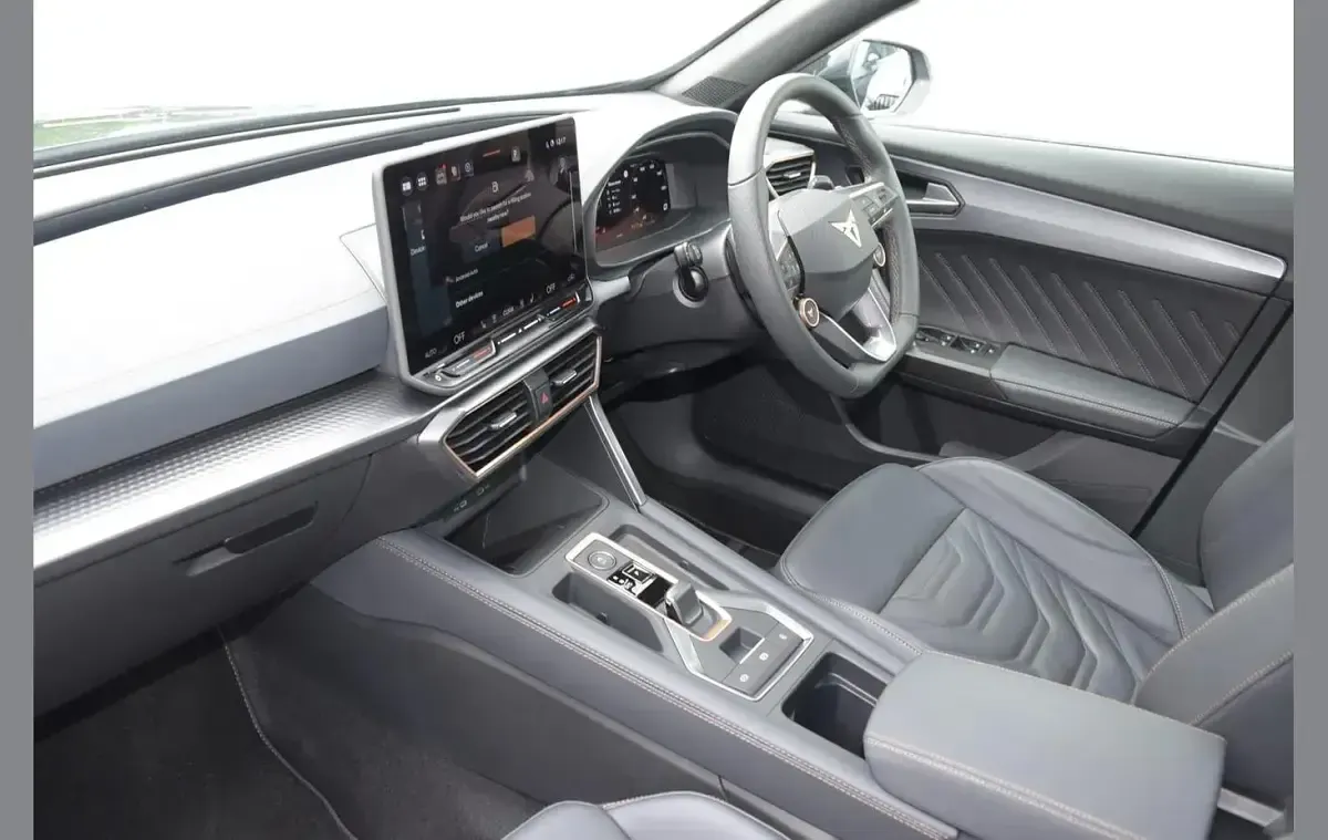 Used Cupra Formentor 147 HP (108 kW) 2025 Blue SUV