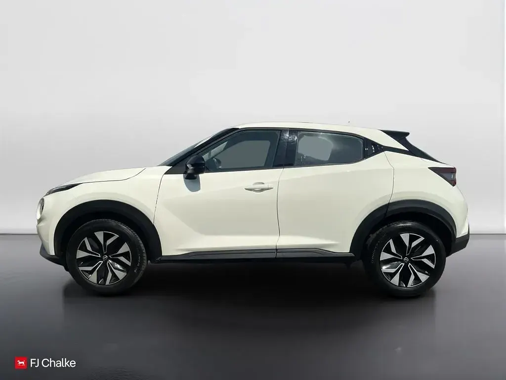 Used Nissan Juke Acenta 2023 White SUV
