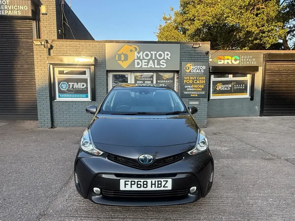 Used Toyota Prius+ 136 HP (100 kW) 2018 Grey MPV