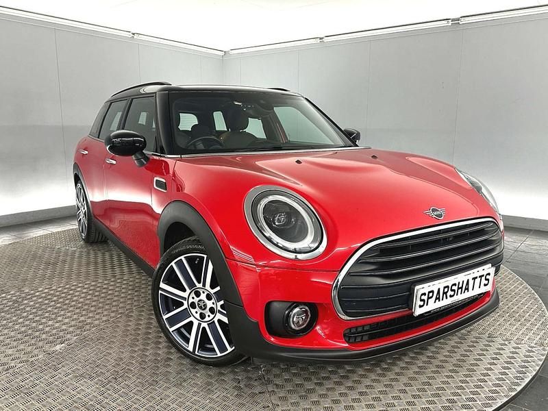 Used Mini Cooper Clubman Exclusive 2022 Red Estate
