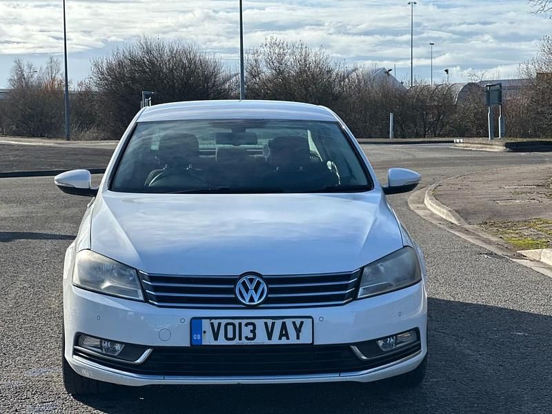 Used VW Passat Highline 2013 White Sedan