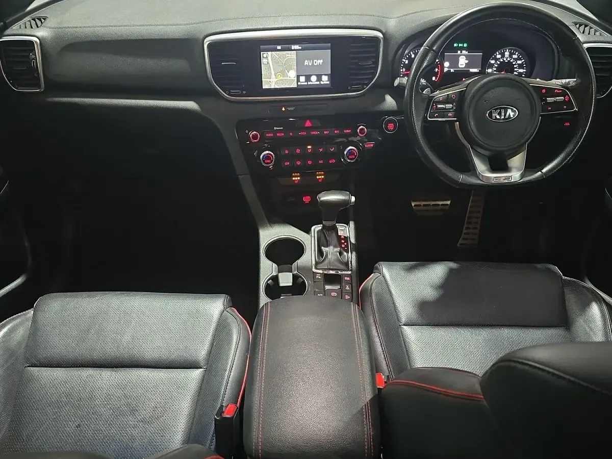 Used Kia Sportage GT-Line 177 HP (130 kW) 2018 Red SUV