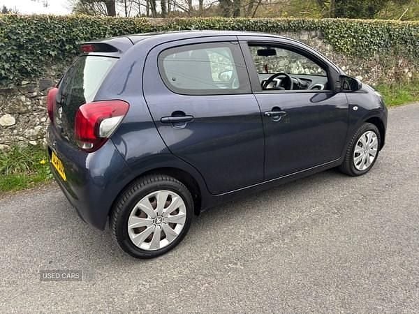 Used Peugeot 108 Active 68 HP (50 kW) 2014 Blue Hatchback