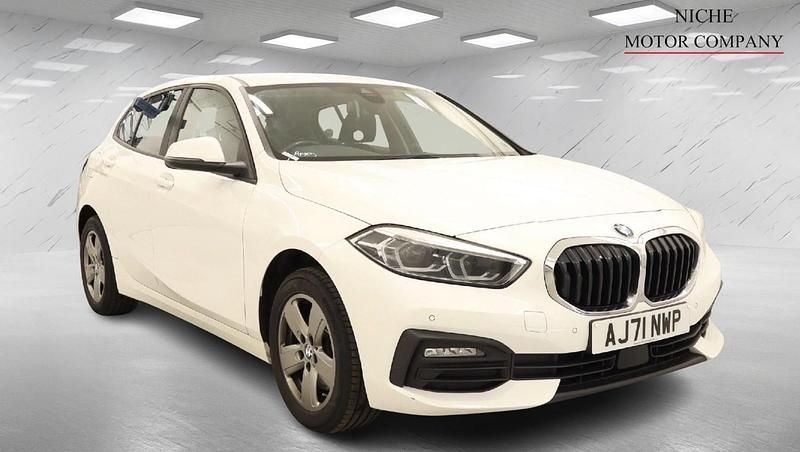 Used BMW 116 Comfort Edition 2022 White Hatchback