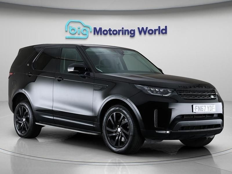 Black Used 2017 Land Rover Discovery 5 HSE SUV | £22,200 (Good price) - Image 1/4