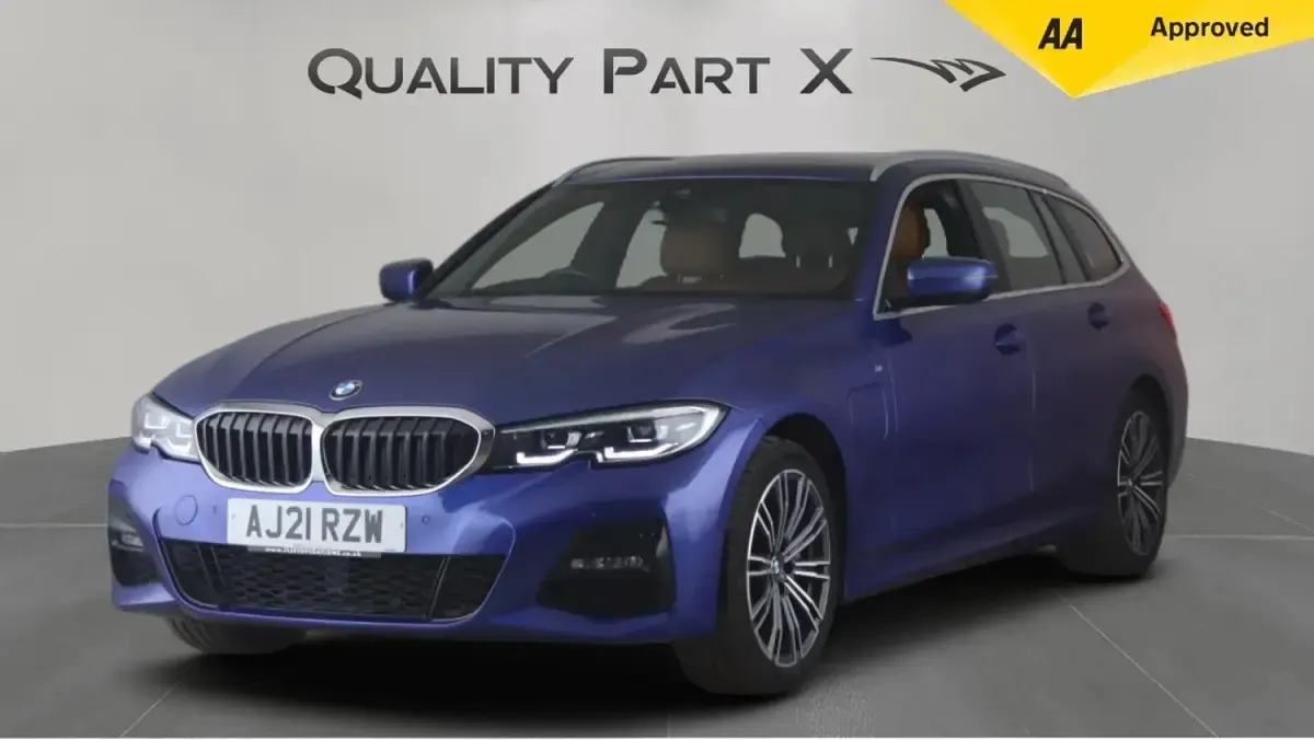 Used BMW 330e M Sport 2021 Blue Estate
