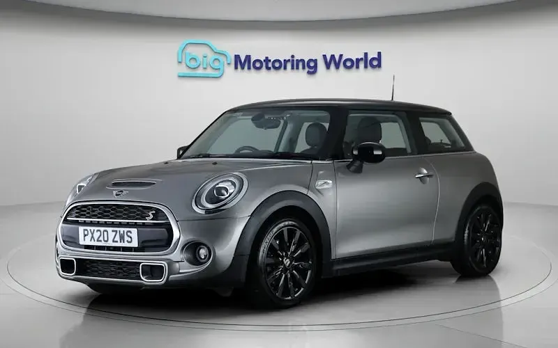 Used Mini Cooper S Exclusive 192 HP (141 kW) 2020 Silver Hatchback