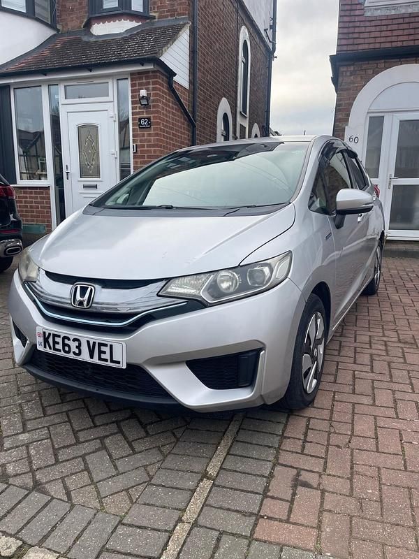Used Honda Jazz Hybrid 122 HP (89 kW) 2026 Silver Hatchback