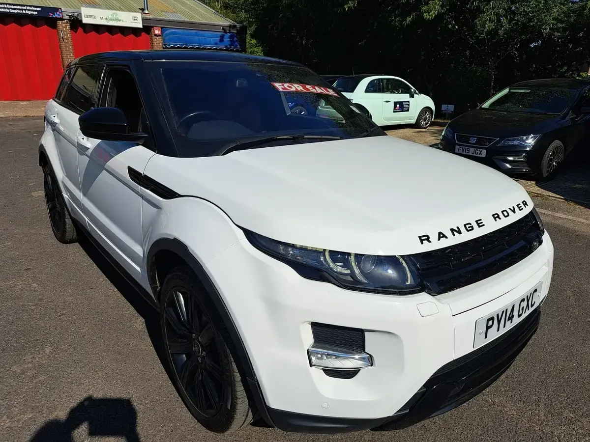 Used Land Rover Range Rover evoque Dynamic 190 HP (139 kW) 2014 White SUV
