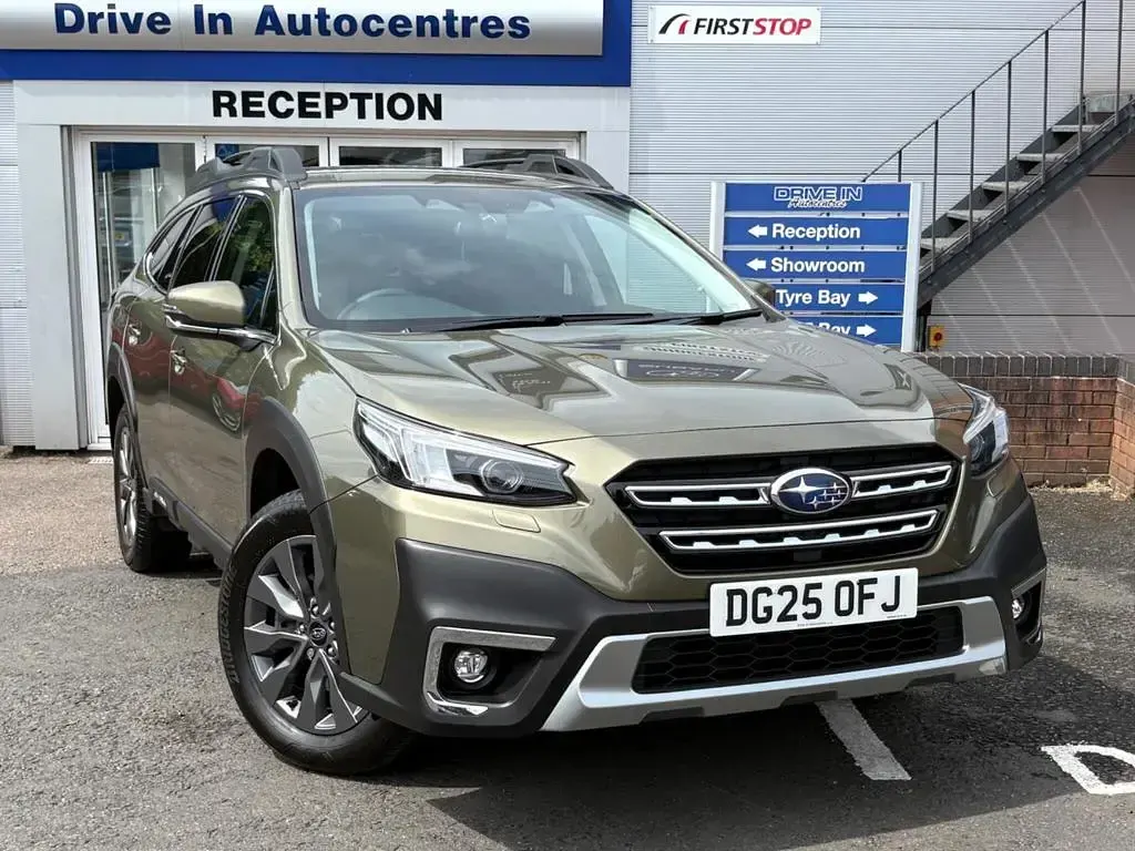 Used Subaru Outback 2025 Green Estate