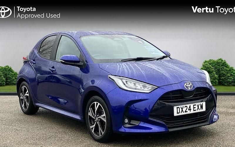 Used Toyota Yaris Hybrid Design 116 HP (85 kW) 2026 Hatchback