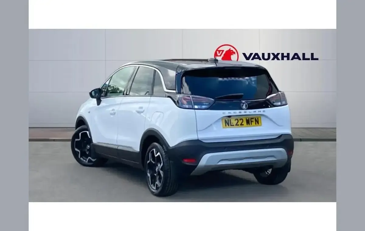 Used Vauxhall Crossland Edition 83 HP (61 kW) 2022 White SUV