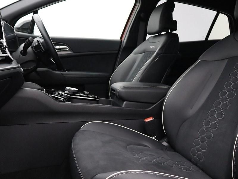 Used Kia Sportage GT-Line 180 HP (132 kW) 2024 Red SUV