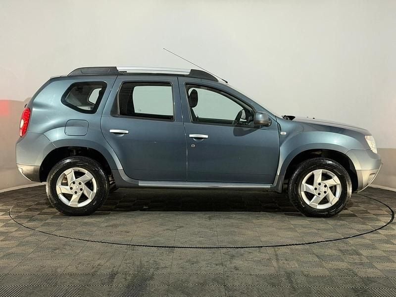 Used Dacia Duster Lauréate 110 HP (80 kW) 2014 Grey Hatchback