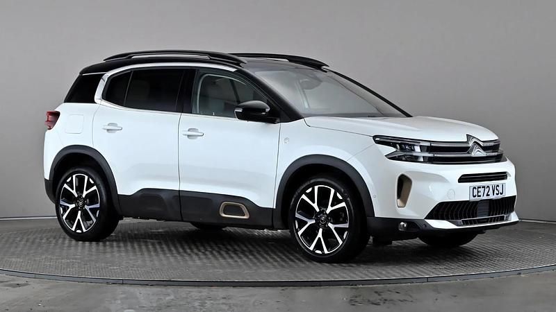 White Used 2022 Citroën C5 Hatchback | £14,298 (A bit pricey) - Image 1/3