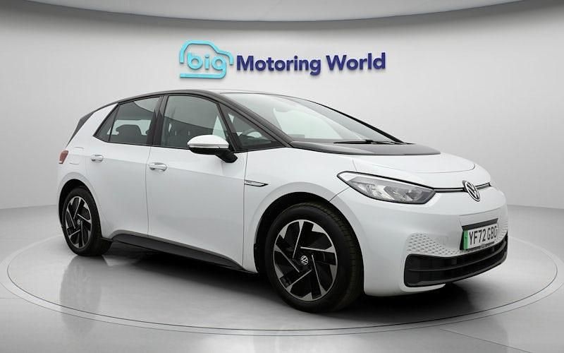 Used VW ID.3 Pro Performance 150 kW (204 HP) 2021 White Hatchback
