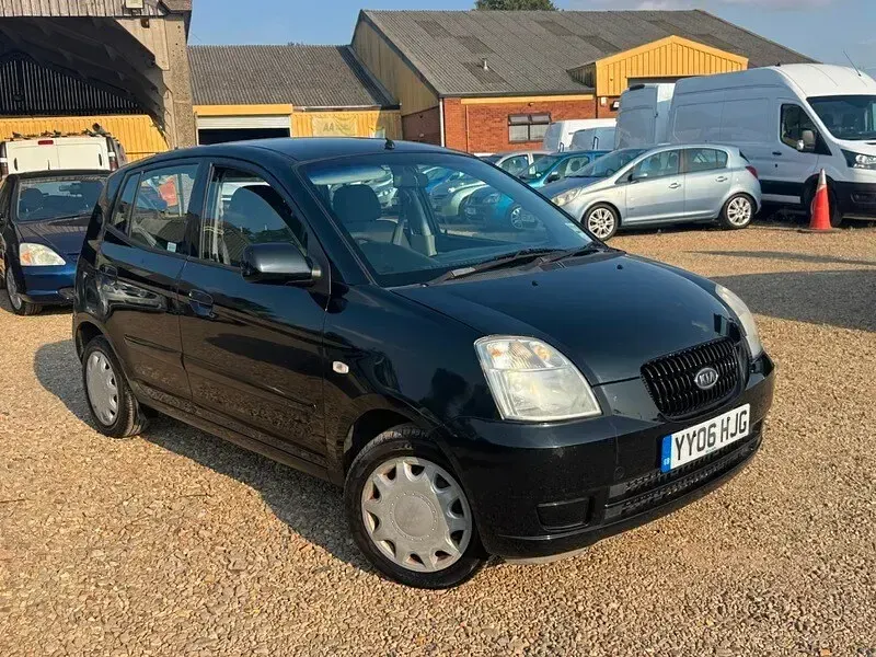 Used Kia Picanto LX 64 HP (47 kW) 2006 Black Hatchback
