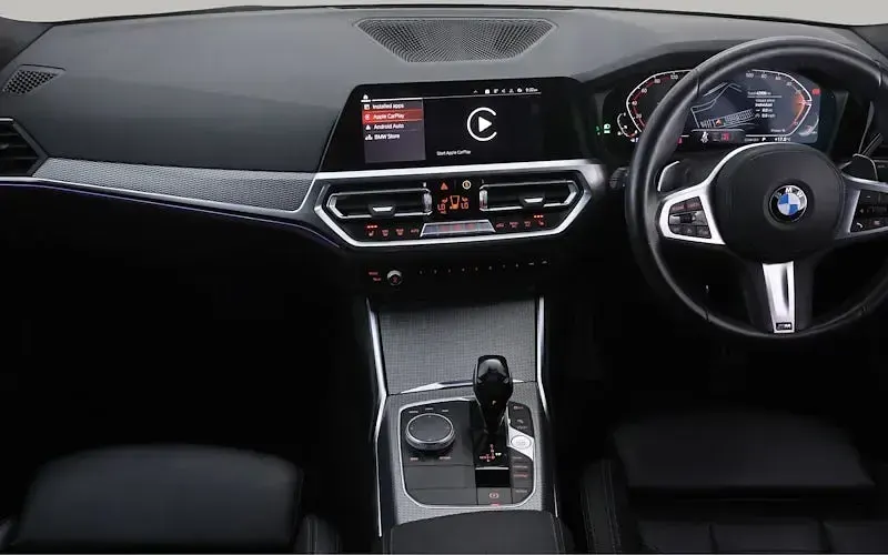 Used BMW 320 M Sport 184 HP (135 kW) 2021 White Sedan