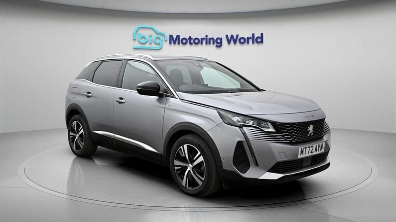 Used Peugeot 3008 GT-line 130 HP (95 kW) 2022 Grey SUV