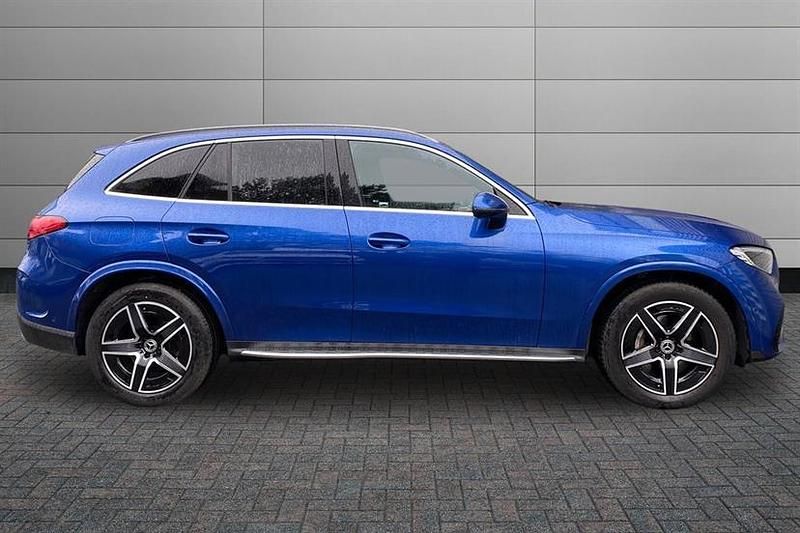 Used Mercedes GLC300 AMG line 258 HP (189 kW) 2025 Spectral blue Estate