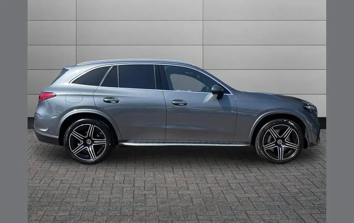 Used Mercedes GLC300 AMG Line Premium 265 HP (194 kW) 2023 Grey SUV