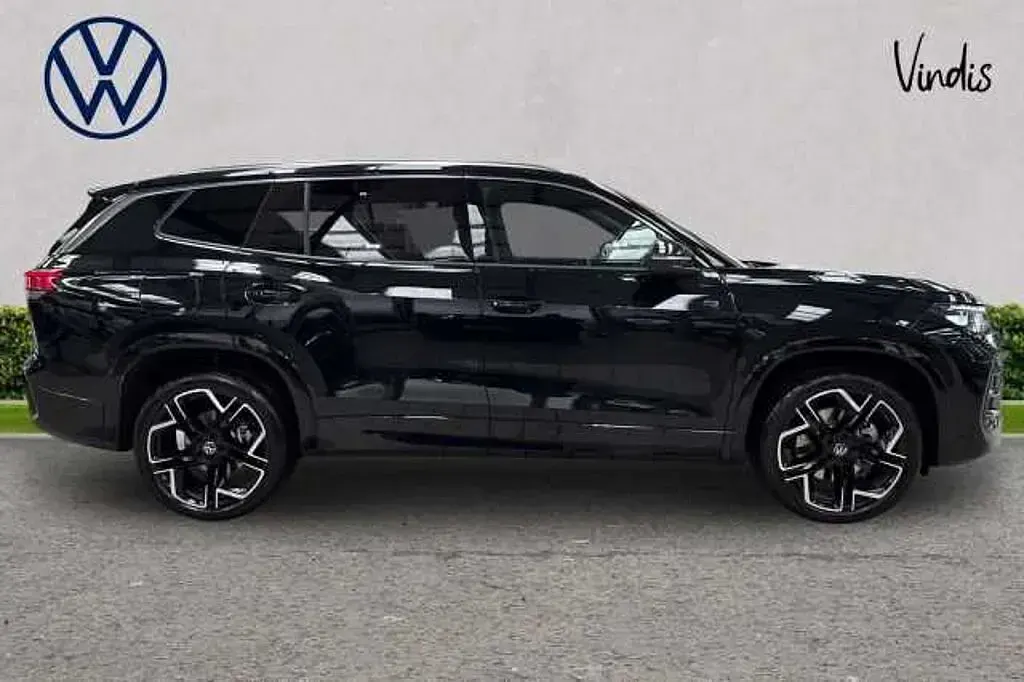 Used VW Tayron R-line Edition 272 HP (200 kW) 2026 Black SUV