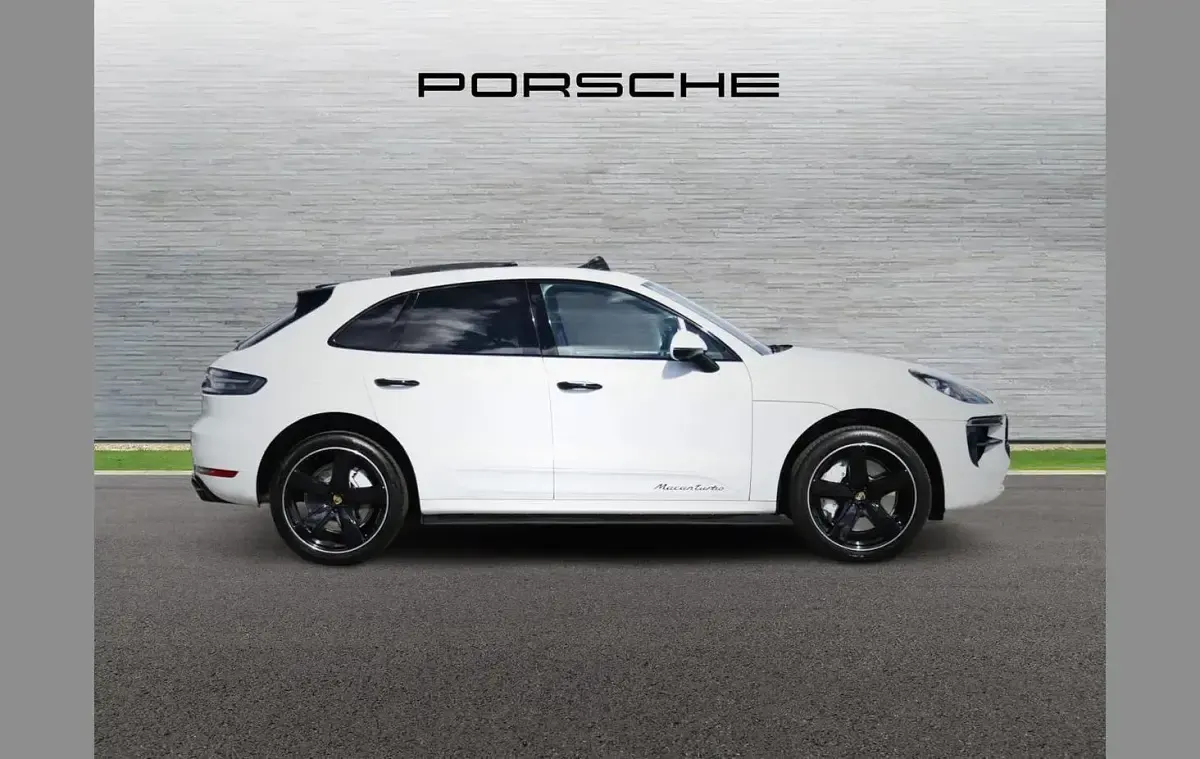 Used Porsche Macan 434 HP (319 kW) 2020 White SUV
