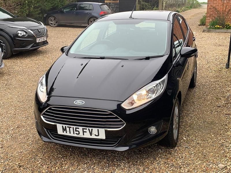 Used Ford Fiesta Zetec 2015 Black Hatchback