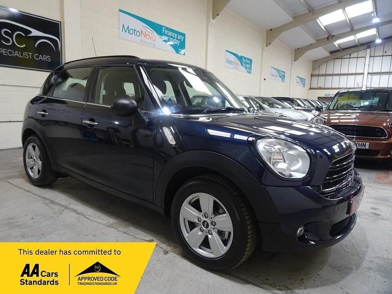 Used Mini ONE 98 HP (72 kW) 2016 Blue Hatchback