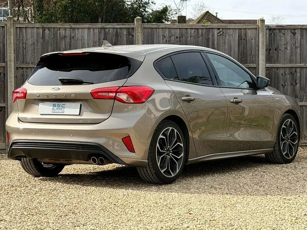 Used Ford Focus ST-Line X 2019 Silver Hatchback